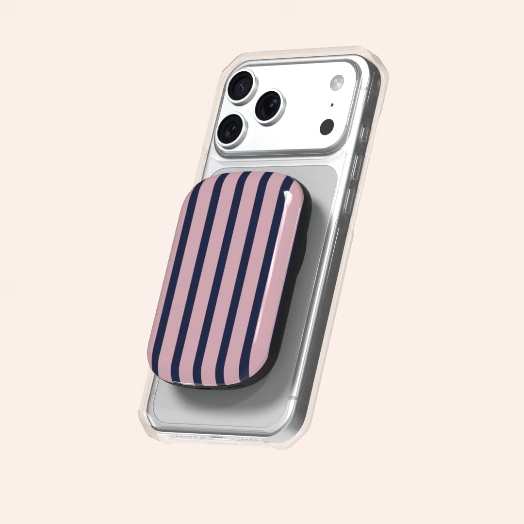 Berry Lane Blush ChargePod Thumbnail ChargePods 01 lifestyle