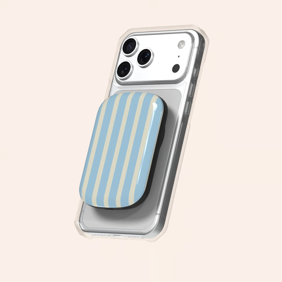 Berry Lane Breeze ChargePod Thumbnail ChargePods 01 lifestyle