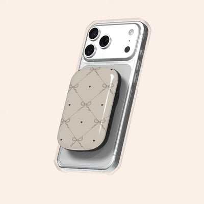 Fairmont ChargePod Thumbnail ChargePods 01 lifestyle